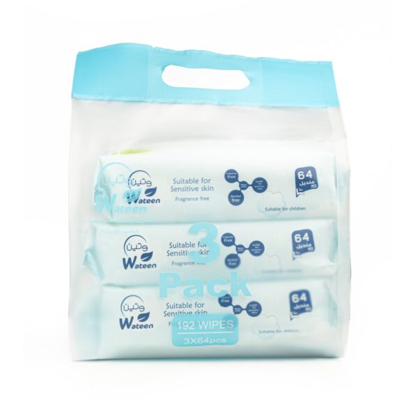 مناديل مبللة خالي من الكحول